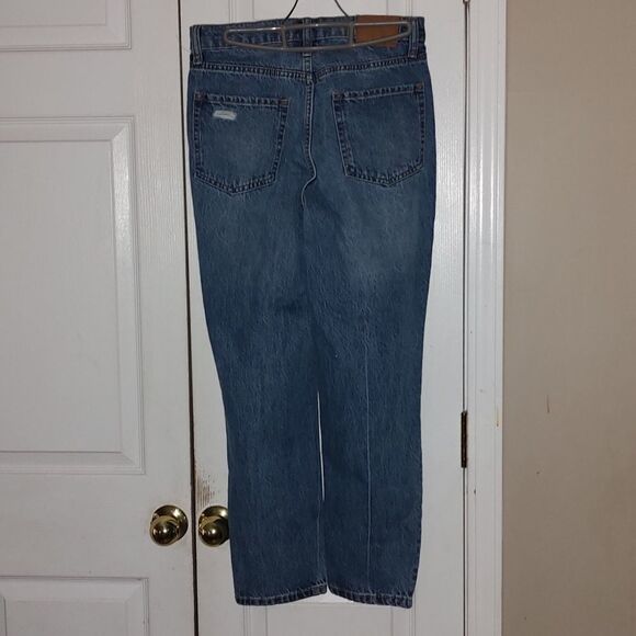 Aeropostale Mom Jeans Super Distressed  Sz 6 NWT - Picture 4 of 9